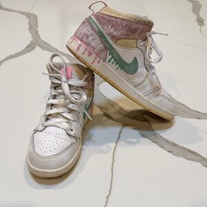 RARE Girls Nike Air Jordan Drip High-Top Sneakers size 3